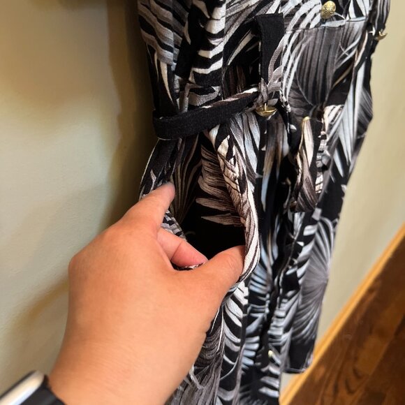 Torrid Rayon Slub Button Front Collared Short Sleeve Belted Tropical Dress Sz 1 - Picture 4 of 10